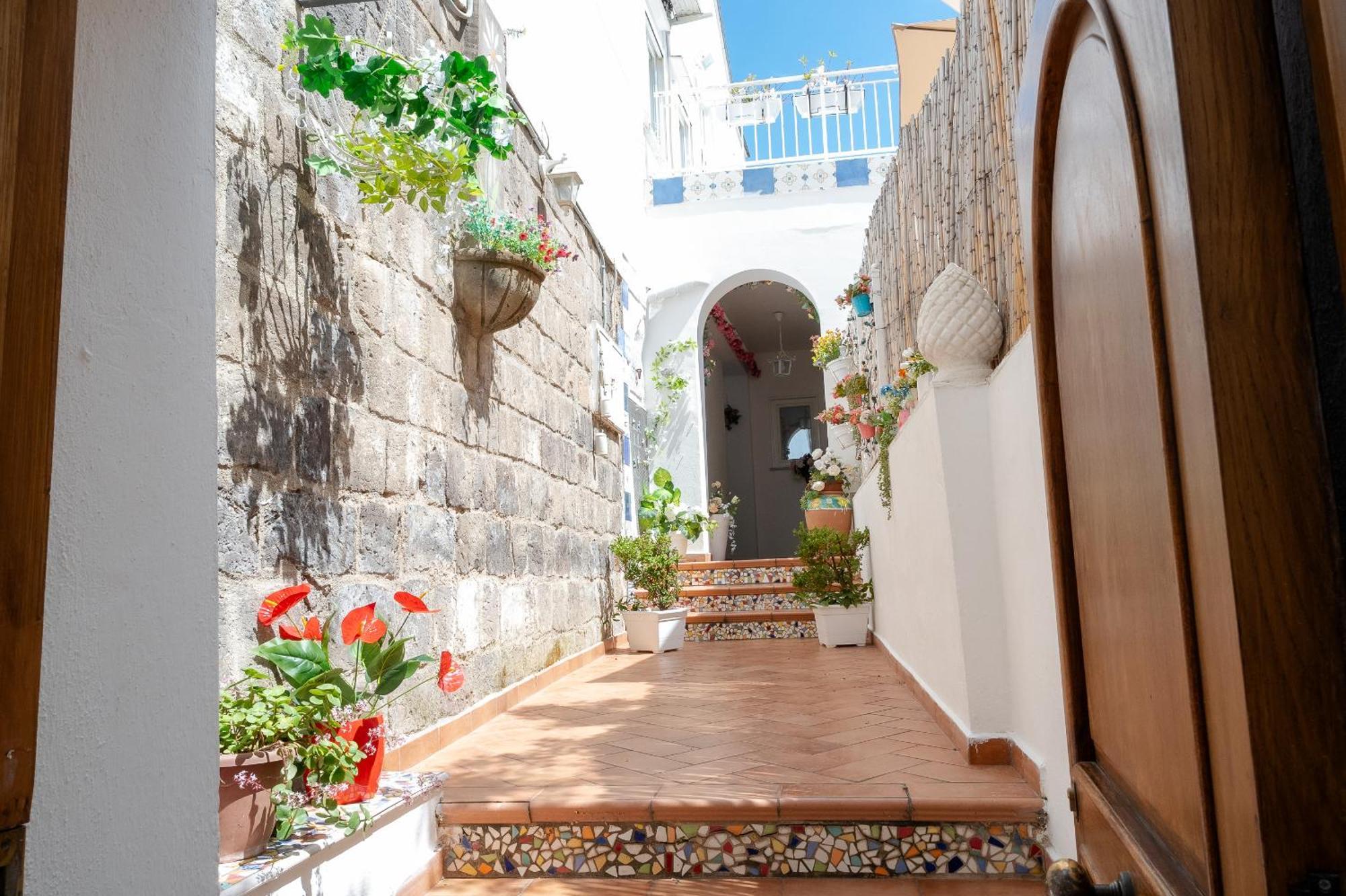 ויקו אקוונסה Marisabella Luxury Home מראה חיצוני תמונה